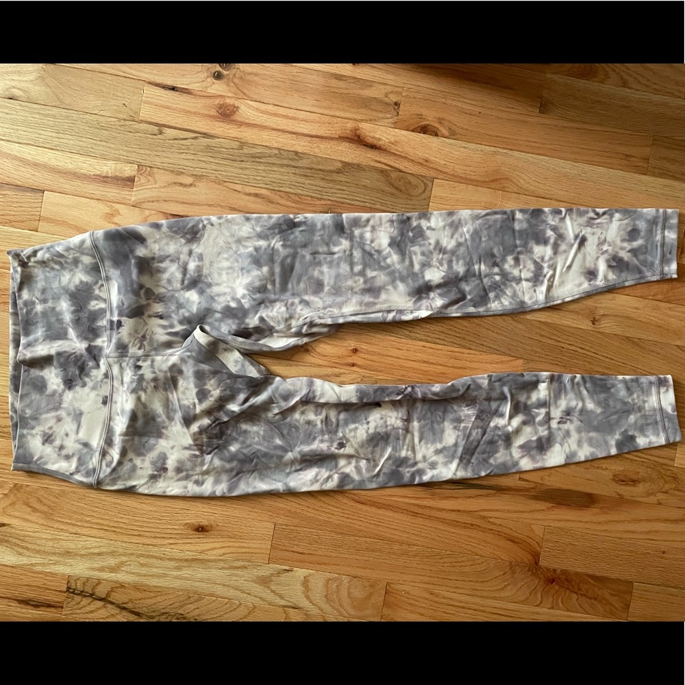 Lululemon diamond dye align leggings
